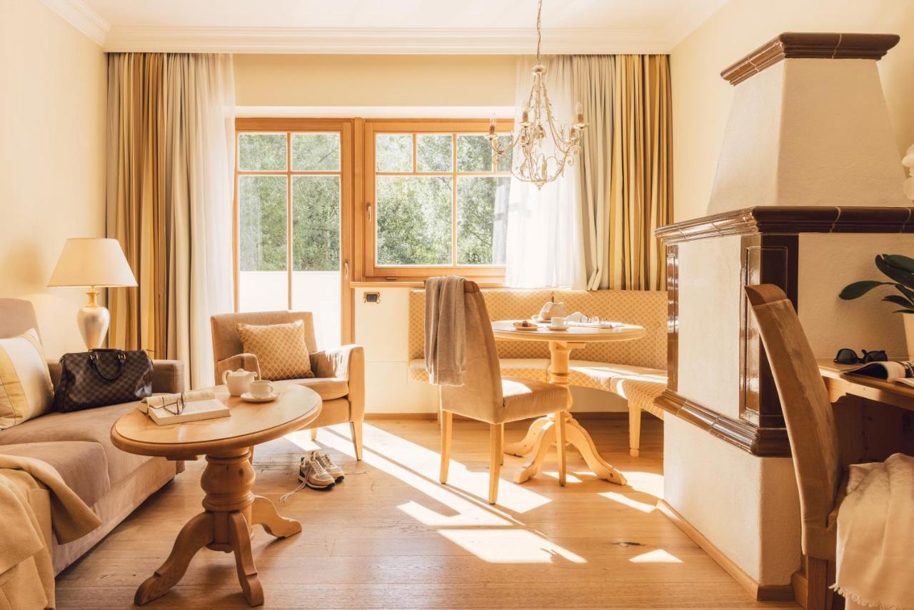 Alpenpalace Luxury Hideaway & Spa Retreat Lutago Exterior foto